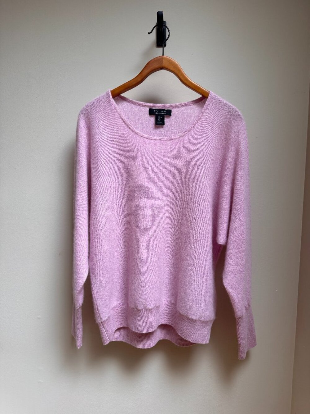 Tahari Luxury 100% 2-Ply Cashmere Sweater - Picture 2 of 7